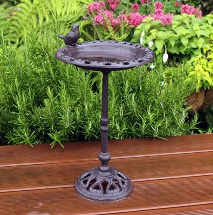 metal bird baths (2)